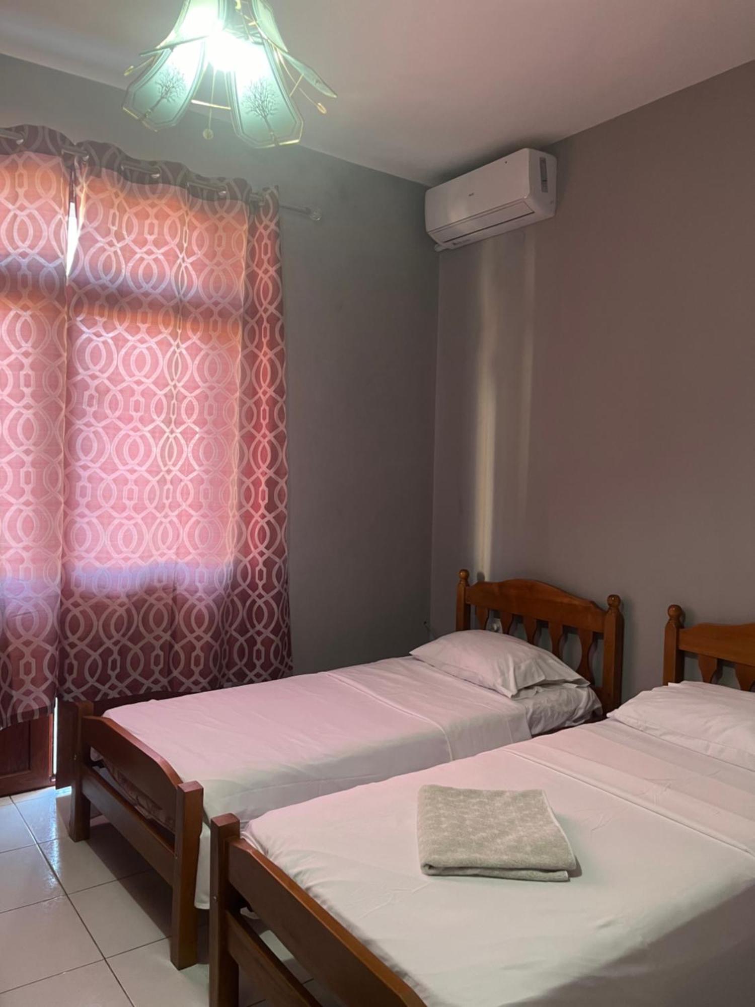 Hotel Luli City Center دراس المظهر الخارجي الصورة