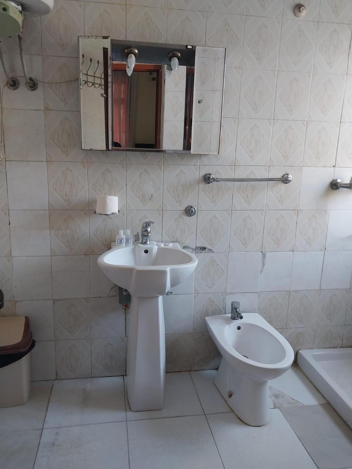 Hotel Luli City Center دراس المظهر الخارجي الصورة